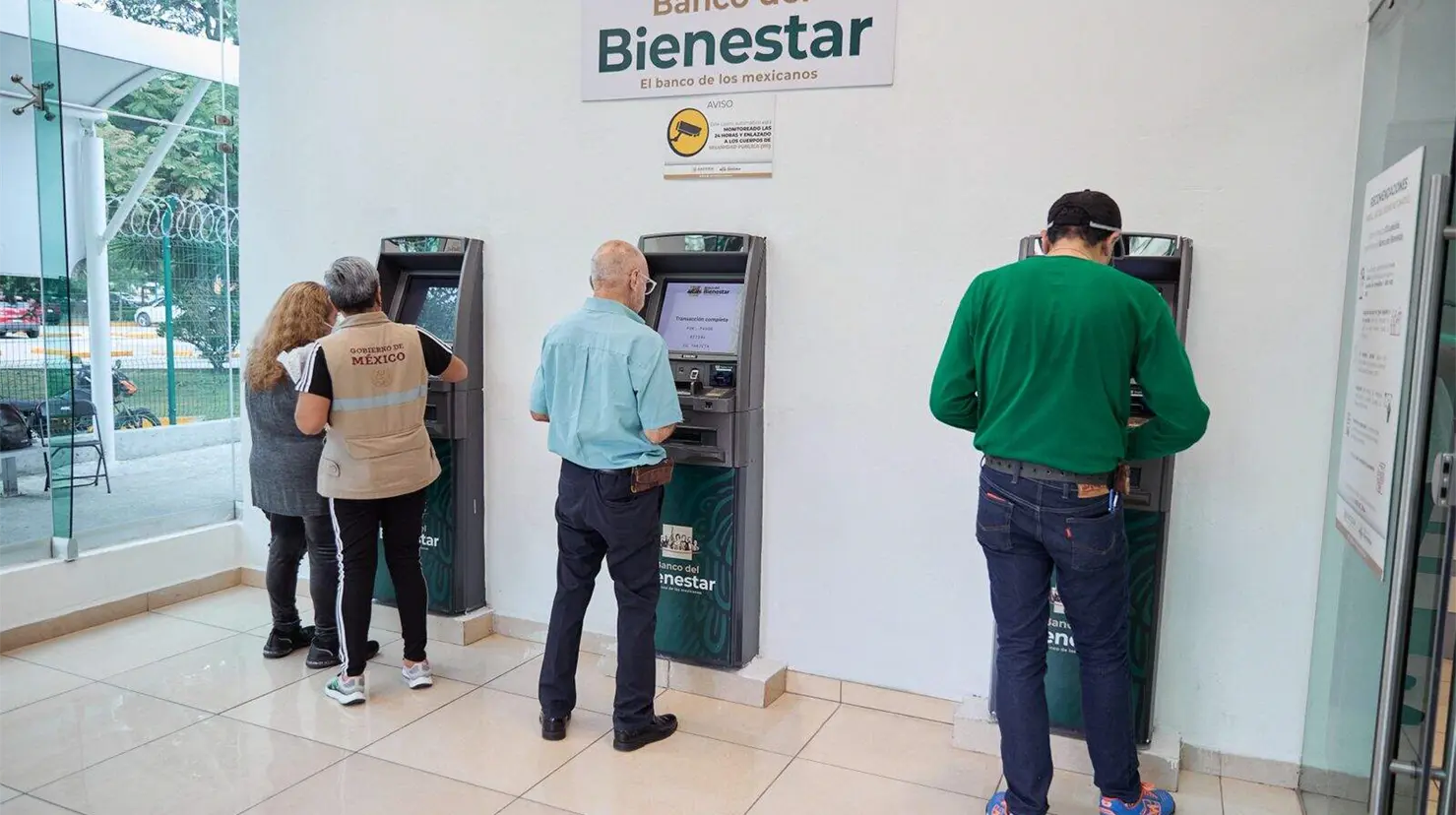 Los reportes m&aacute;s comunes es precisamente que al momento de acudir a los cajeros de los bancos comerciales en general, algunos tienen el inconveniente de la retenci&oacute;n de la tarjeta del banco del bienestar.