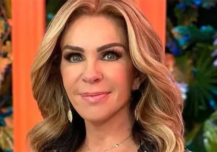 Hospitalizan a Roc&iacute;o S&aacute;nchez Azuara, esto se sabe sobre su estado de salud