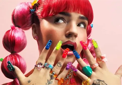 &iquest;Qu&eacute; es la Gummymoda? Descubre el estilo que est&aacute; dominando las redes sociales