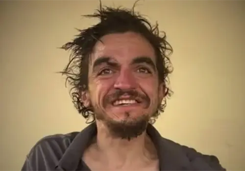 Taylor Chase se escapa de rehabilitación Taylor Chase se escapa de rehabilitación