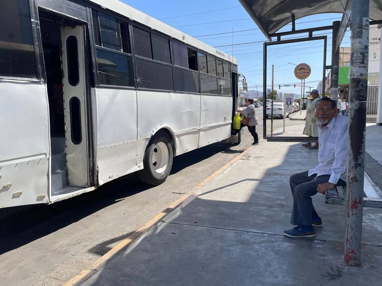 Durante las semanas previas a la navidad se tuvo un incremento en los pasajeros, que duró hasta el fin de año