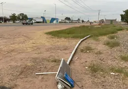 Siguen da&ntilde;os a luminarias en zona federal