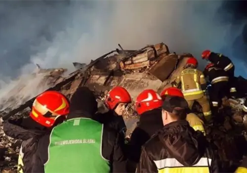 Tragedia en Año Nuevo en Suiza: explosión durante la cuenta regresiva deja 40 muertos y 100 heridos l VIDEO Tragedia en Año Nuevo en Suiza: explosión durante la cuenta regresiva deja 40 muertos y 100 heridos l VIDEO