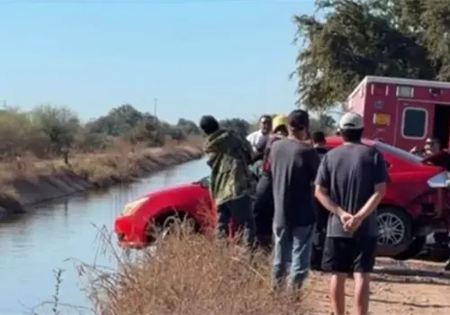 Cae vehículo a canal de riego en Navojoa, identifican a los cuatro jóvenes fallecidos Cae vehículo a canal de riego en Navojoa, identifican a los cuatro jóvenes fallecidos