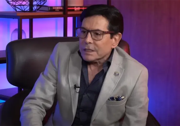 Pepillo Origel revela que podr&iacute;a tener un hijo en Nueva York; nunca lo conoci&oacute;