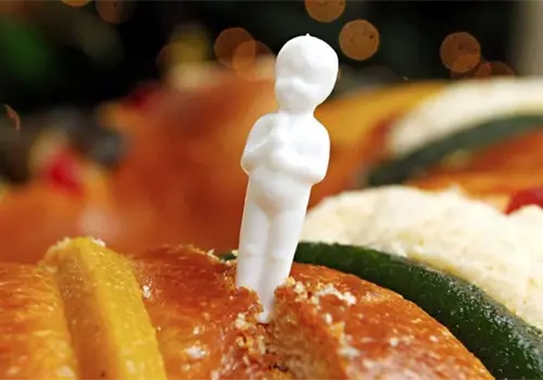 ¿Qué significa el Niño Dios en la Rosca de Reyes y por qué se esconde? ¿Qué significa el Niño Dios en la Rosca de Reyes y por qué se esconde?
