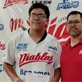 Joven cajemense firma con Diablos Rojos del México Joven cajemense firma con Diablos Rojos del México