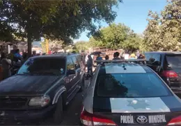 Esperan definiciones, vecinos de Urbi Villas del Real Esperan definiciones, vecinos de Urbi Villas del Real