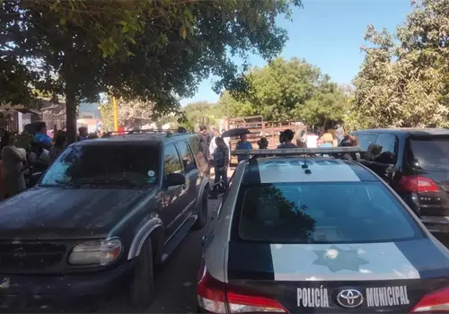 Esperan definiciones, vecinos de Urbi Villas del Real