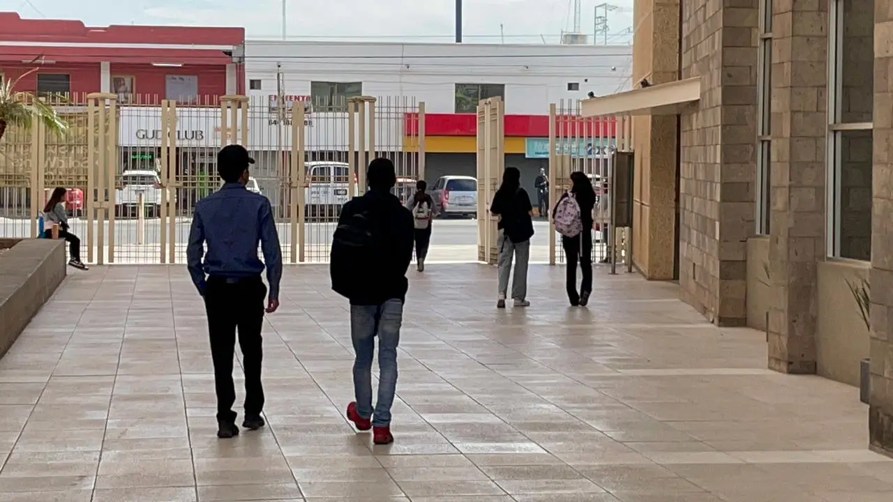 La universidad actualmente ofrece 64 programas educativos y ha sumado diferentes carreras enfocadas a la salud, ciencias sociales, ingenier&iacute;as, entre otros