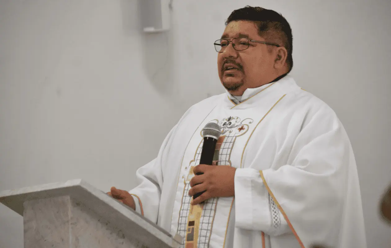 Desde 2024 ha enfrentado amenazas por su trabajo con grupos vulnerables.