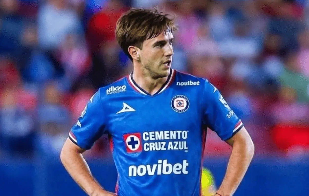 Fue el jugador mejor evaluado estadísticamente en Liga MX durante 2025.