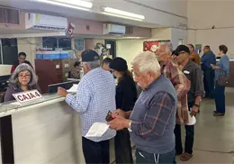 Adultos mayores en Navojoa, los m&aacute;s cumplidos en el predial