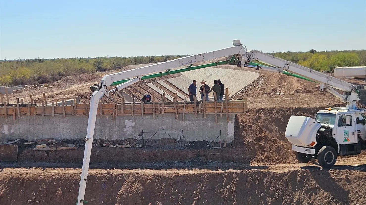 Cierra con baja actividad industria de la construcci&oacute;n