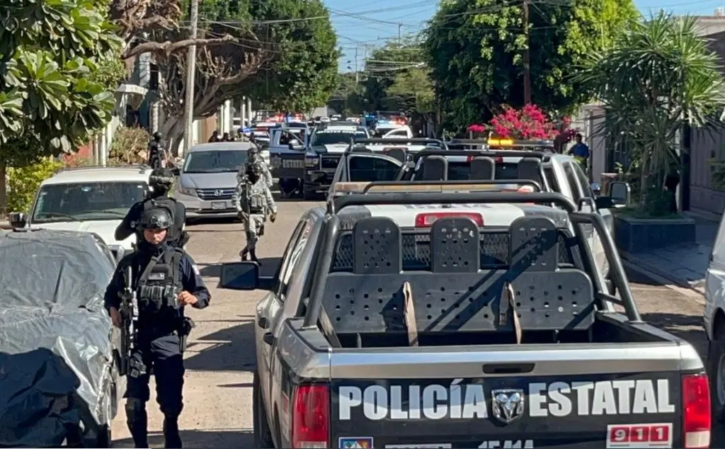 Detienen a dos tras balacera en la colonia Campestre de Ciudad Obreg&oacute;n