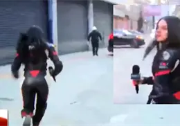 VIDEO | Reportera de TV Azteca persigue a un policía que intentaba extorsionar a un conductor VIDEO | Reportera de TV Azteca persigue a un policía que intentaba extorsionar a un conductor