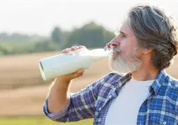 Esto aporta a tu salud incluir la leche durante la adultez