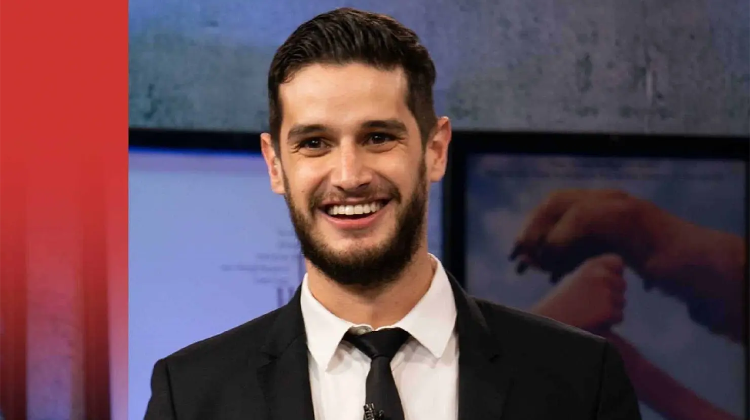 Adri&aacute;n Marcelo anuncia retiro temporal de la comedia: Estas ser&aacute;n sus &uacute;ltimas fechas con Hermanos de Leche