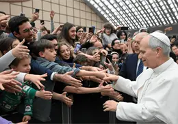 Papa León XIV a los jóvenes de Roma: los "likes" sin afecto no llenan el corazón Papa León XIV a los jóvenes de Roma: los "likes" sin afecto no llenan el corazón