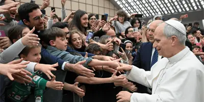 Papa Le&oacute;n XIV a los j&oacute;venes de Roma: los "likes" sin afecto no llenan el coraz&oacute;n