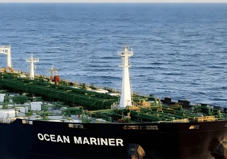 M&eacute;xico env&iacute;a 86 mil barriles de petr&oacute;leo a Cuba para mitigar apagones en plena crisis energ&eacute;tica