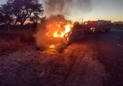 Accidentes e incendios movilizan a Bomberos Navojoa el fin de semana