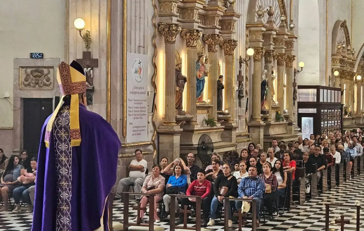 El obispo pidi&oacute; no normalizar la violencia.