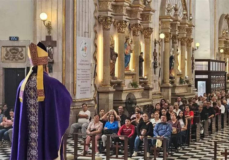 Di&oacute;cesis de Culiac&aacute;n adelanta horarios de misa por inseguridad; no baja la asistencia de fieles