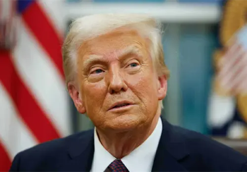 Trump cancela di&aacute;logo con Ir&aacute;n y llama a manifestantes a tomar el control: "La ayuda est&aacute; en camino"