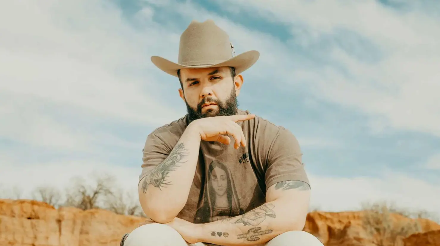 Car&iacute;n Le&oacute;n encabeza Premio Lo Nuestro 2026 con 10 nominaciones