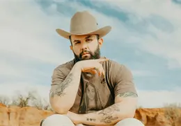 Carín León encabeza Premio Lo Nuestro 2026 con 10 nominaciones