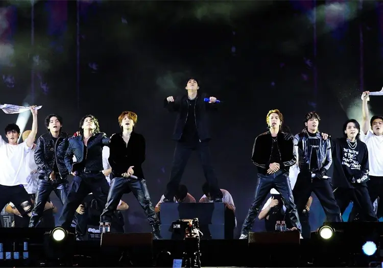 As&iacute; se ver&aacute; BTS desde todos los &aacute;ngulos del escenario 360&deg; en el estadio GNP Seguros en la CDMX &iquest;Cu&aacute;l secci&oacute;n elegir?