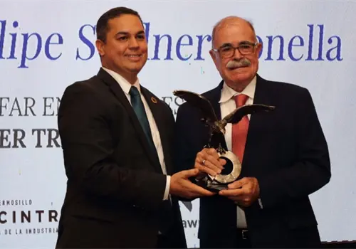 Canacintra reconoce al empresario industrial del a&ntilde;o 2025