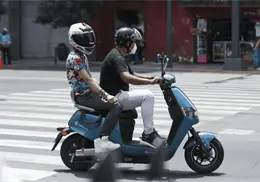 Per&uacute; prohibir&aacute; que dos personas viajen en una motocicleta para frenar la delincuencia