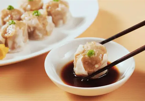 &iquest;C&oacute;mo saber si es una buena salsa de soya? Conoce este truco f&aacute;cil y r&aacute;pido para probar su calidad