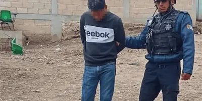 Detienen a maestro por intentar besar a alumna de primaria en Comit&aacute;n, Chiapas