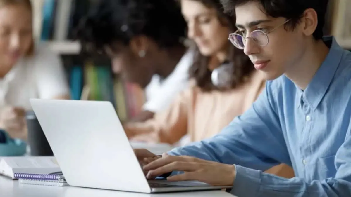 J&oacute;venes profesionales priorizan bienestar y flexibilidad por encima de ascensos dentro de sus trabajos