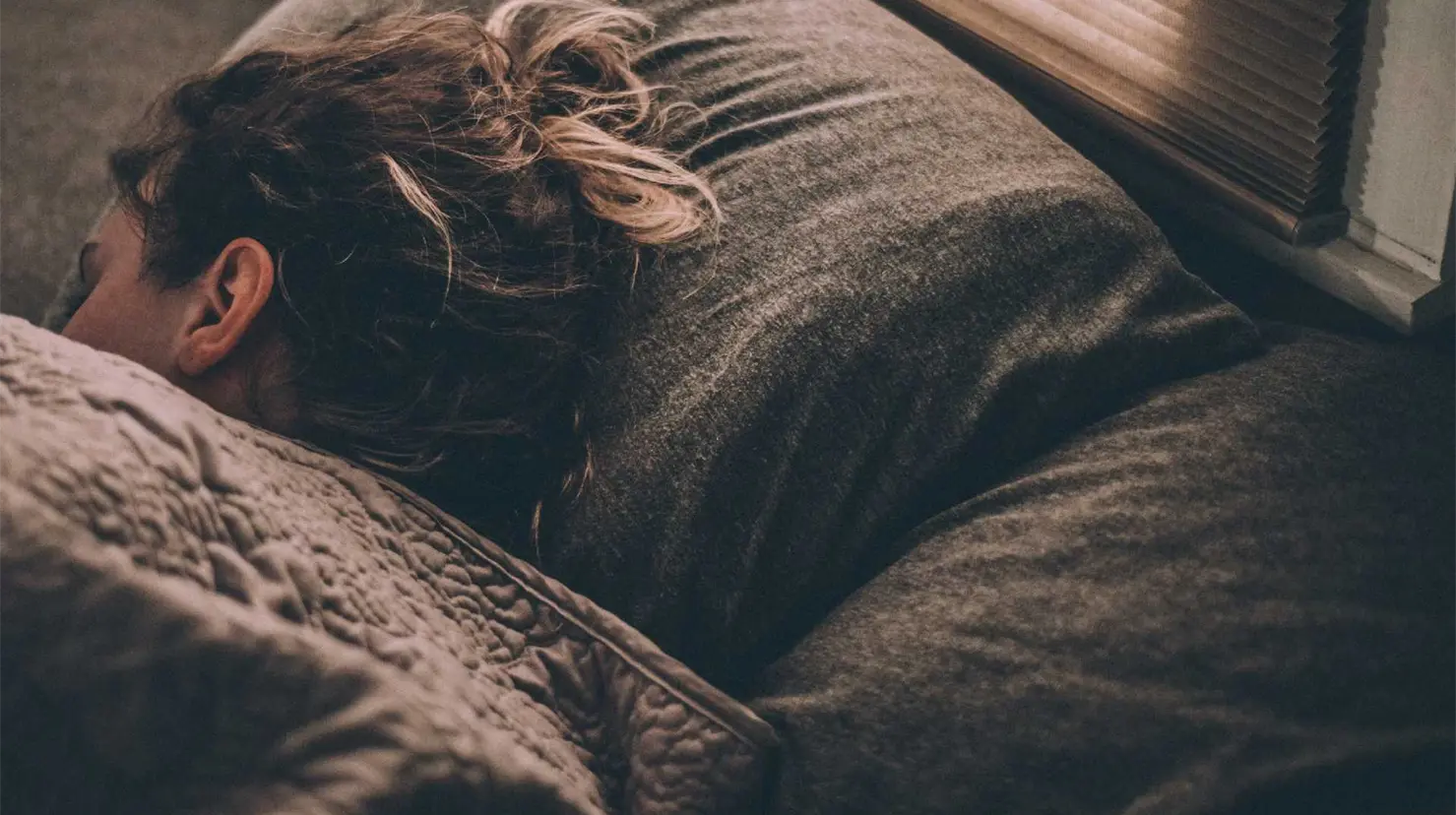 &iquest;Por qu&eacute; los sue&ntilde;os desaparecen al amanecer? La explicaci&oacute;n de los expertos