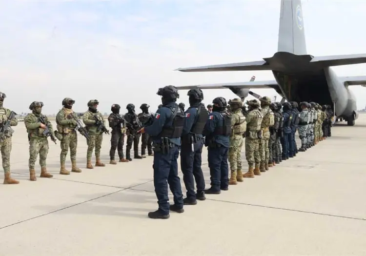 M&eacute;xico refuerza cooperaci&oacute;n con EU y traslada a 37 criminales de alto impacto