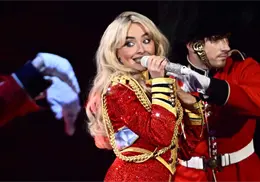 Sabrina Carpenter es la primera artista confirmada para actuar en los Premios Grammy 2026