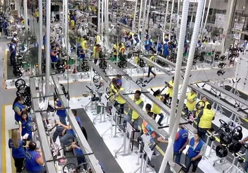 Crisis laboral sacude a la frontera de Sonora: maquilas reducen vacantes de 1,200 a solo 200 en Nogales Crisis laboral sacude a la frontera de Sonora: maquilas reducen vacantes de 1,200 a solo 200 en Nogales