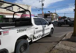 Patrulla de la Guardia Nacional ocasiona choque en Ciudad Obregón; hay dos elementos heridos