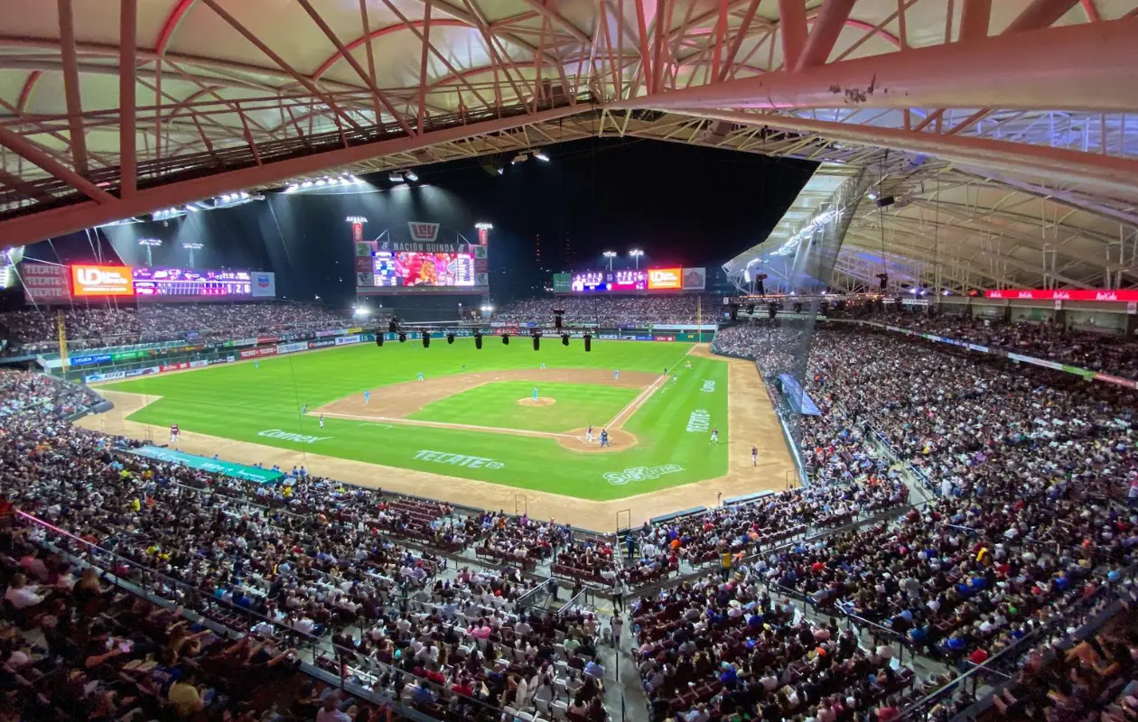 Lo que representó un problema para muchos, se convirtió en oportunidad para los revendedores.