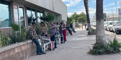 Brecha digital afecta adultos mayores en Cajeme Brecha digital afecta adultos mayores en Cajeme