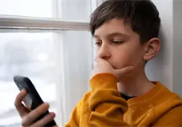 Estos son los riesgos para la salud por un uso prolongado del celular según la ciencia Estos son los riesgos para la salud por un uso prolongado del celular según la ciencia