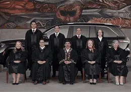 Ministros de la SCJN estrenarán camionetas blindadas por motivos de seguridad Ministros de la SCJN estrenarán camionetas blindadas por motivos de seguridad