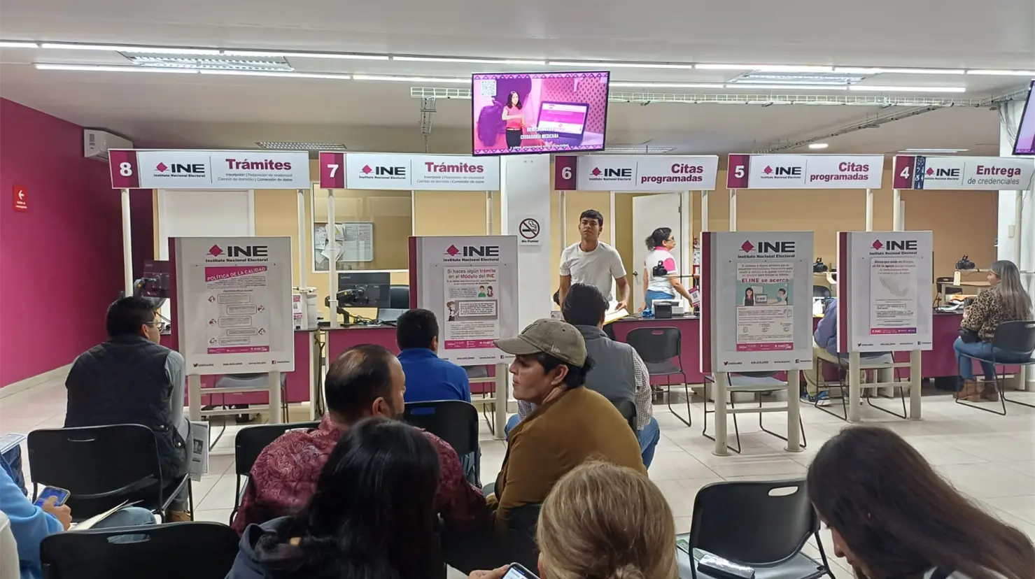 Busca INE motivar a j&oacute;venes a sacar credencial de primera vez