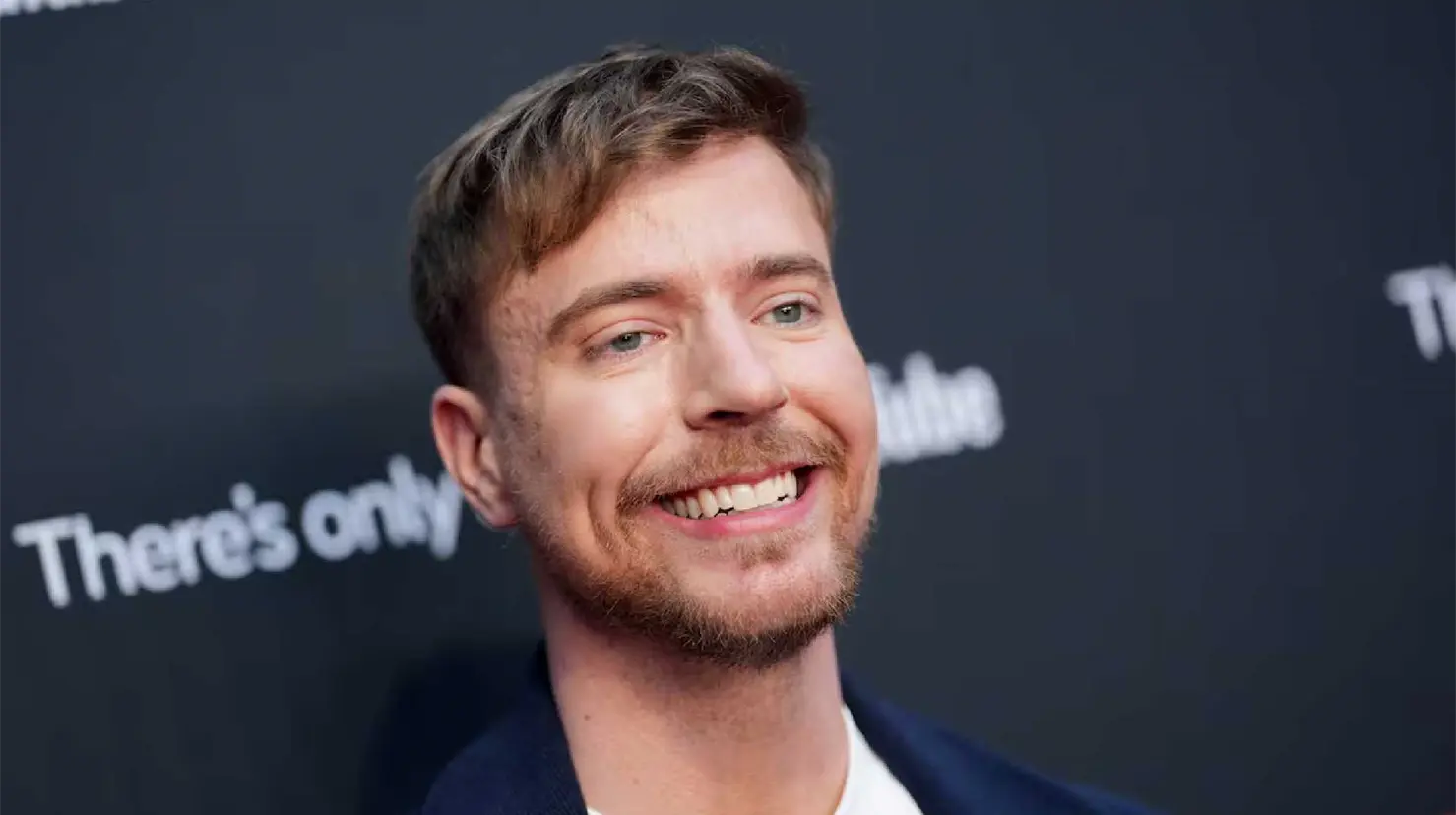 MrBeast confirma regalo de 1 mill&oacute;n de d&oacute;lares durante el Super Bowl 2026