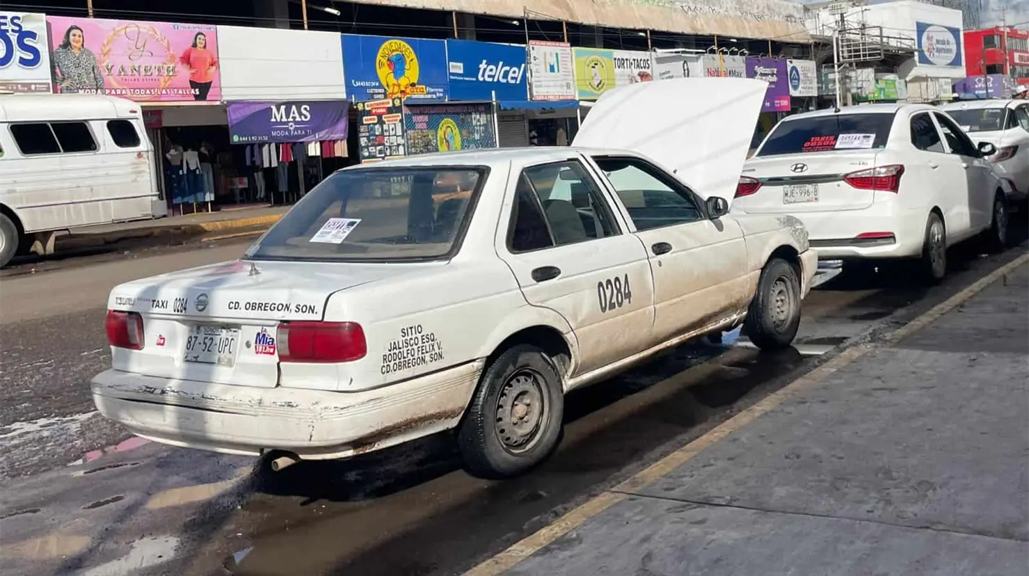 Hubo carros que el domingo todavía presentaban fallas mecánicas por haberse mojado durante sus recorridos