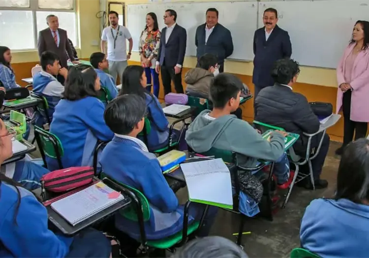 Anuncian cambio de horario en escuelas de nivel b&aacute;sico por temperaturas bajas